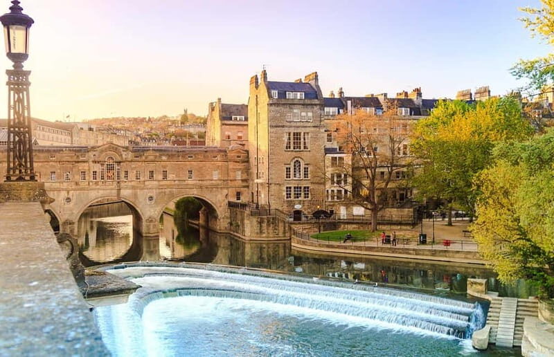 London: Stonehenge and Bath Day Tour - Key Points