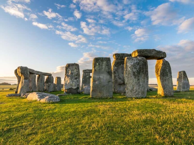London: Stonehenge and Bath Day Trip with Roman Baths - Key Points