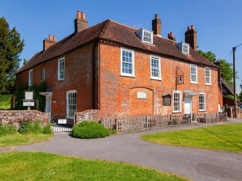 London: Stonehenge and Bath Day Trip with Roman Baths - What to Expect from the Tour