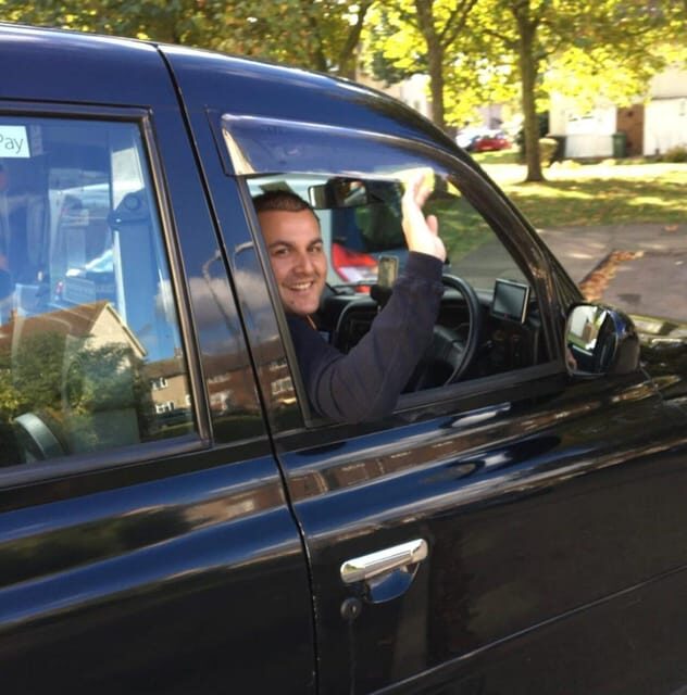 London: Taxi 50+ Sights Private Tour & London Eye Ride - Breaking Down the Landmarks