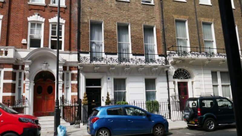 London: The Beatles Walking Tour of Marylebone and Abbey Rd - Key Points