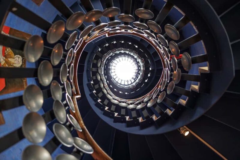 London: The Magic Circle Tour  Real Life Wizards School - The Practicalities