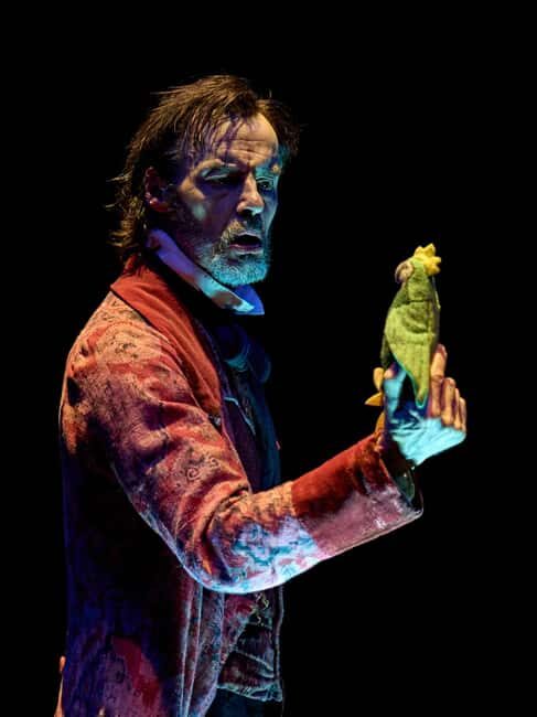 London: Ticket to A Christmas Carol at The Old Vic - Ticket Details and Value