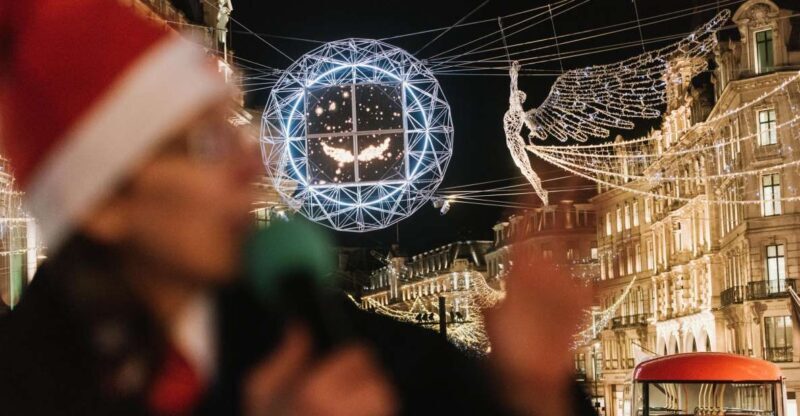 London: Tootbus Christmas Lights Tour incl walking tours - Key Points