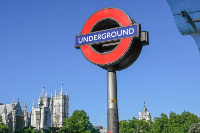 London: Top 30 Sights Walking Tour & St Pauls Cathedral - FAQs