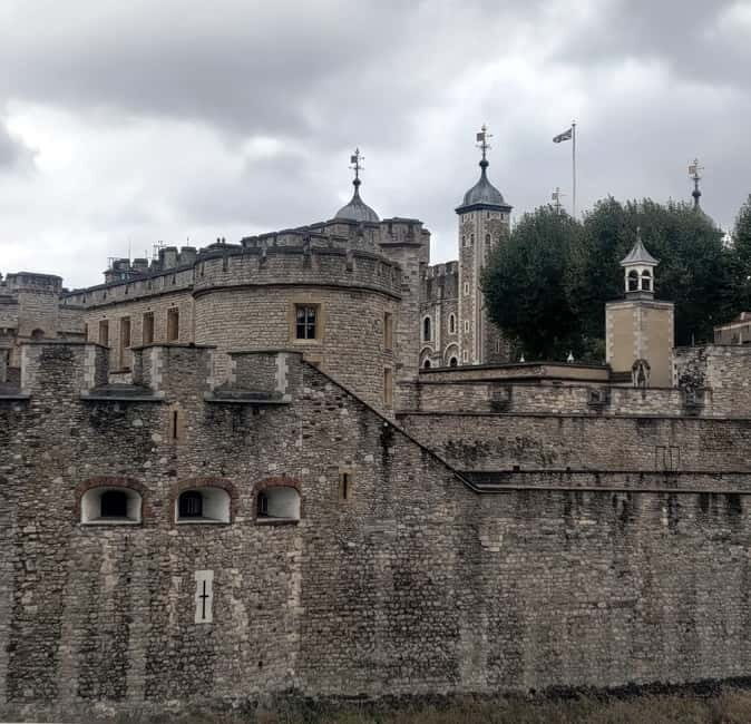 London: Tower of London and Tower Bridge Private Tour - An Overview of the Experience