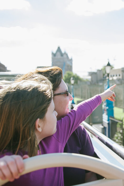 London: Tower of London, Hop-on, Hop-off Bus & River Cruise - What the Reviews Say