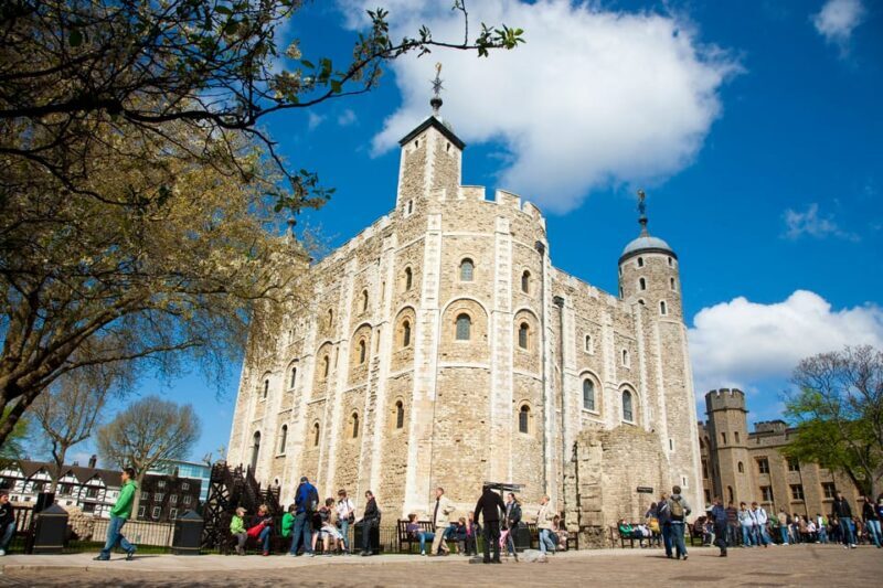 London: Tower of London, Hop-on, Hop-off Bus & River Cruise - Who Is This Tour Best For?