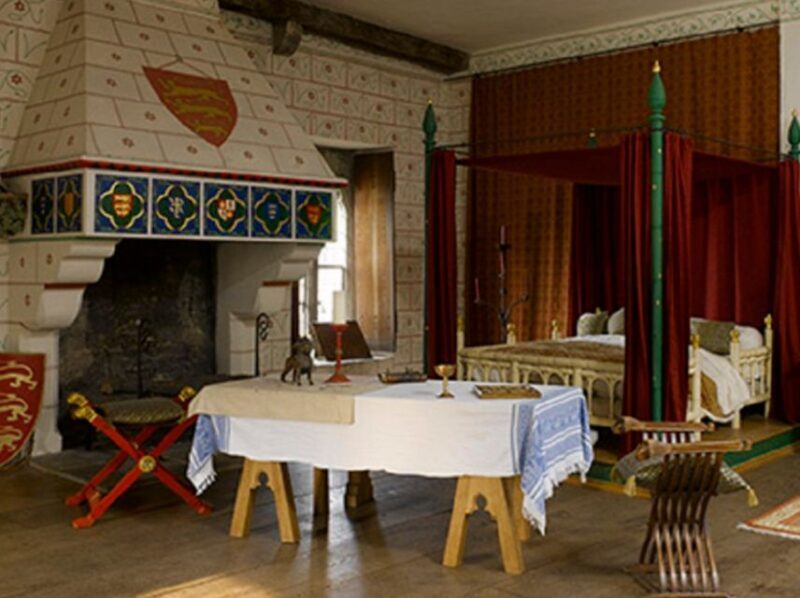 London: Tower of London Tour with Crown Jewels & Beefeaters - The Meet and Greet with a Beefeater