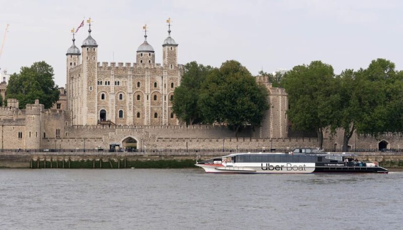 London: Uber Boat Return Trip River Ticket + Painted Hall - FAQ
