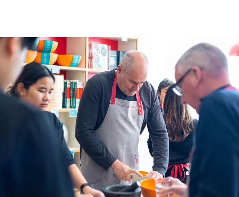 London: Vegetarian Thai Cooking Class with Wine - The Value of the Experience