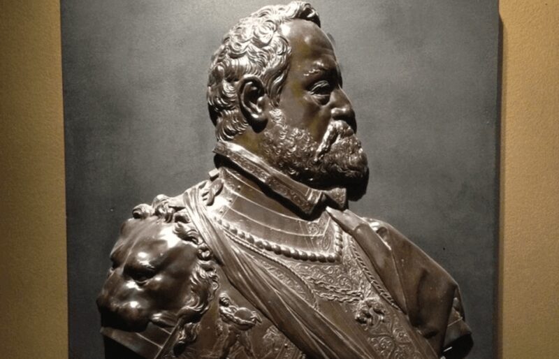 London: Victoria and Albert Private Tour with Expert Guide - FAQs