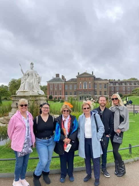 London: VIP Kensington Palace Gardens Tour & Royal High Tea - Practical Considerations