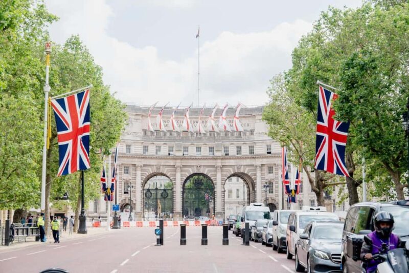 London Walking Tours: Discover History, Culture & Mystery - Exploring the London Experience on Foot