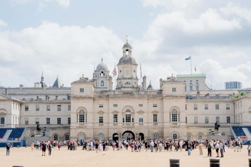 London Walking Tours: Discover History, Culture & Mystery - Authenticity and Authentic Guides