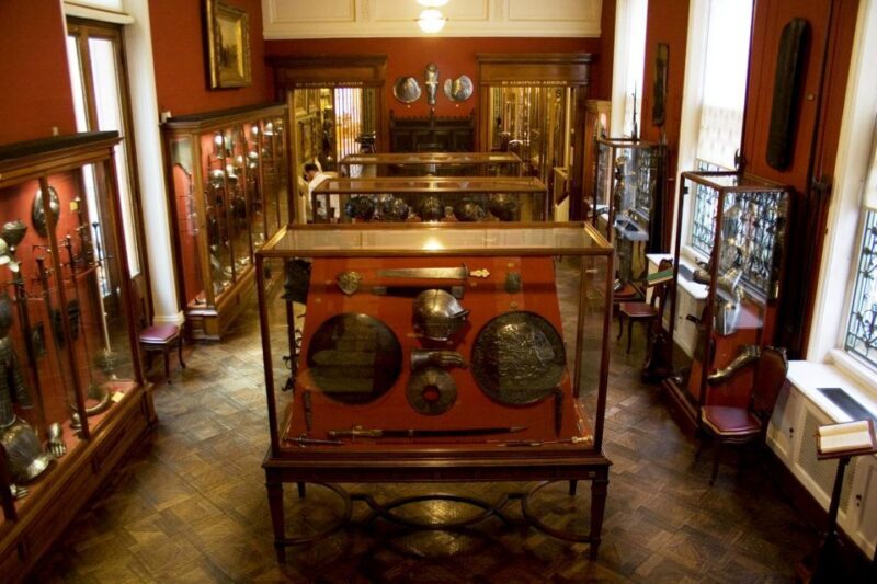 London: Wallace Collection & National Gallery Private Tours - FAQ