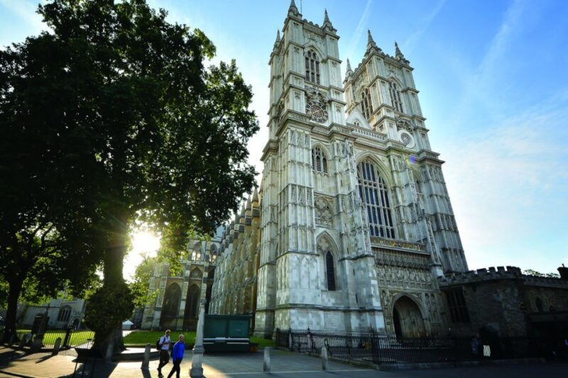 London: Westminster Abbey Entrance Ticket - The Main Highlights of Your Visit