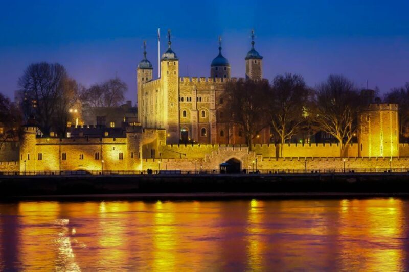 London: Westminster Tour, River Cruise, and Tower of London - FAQ