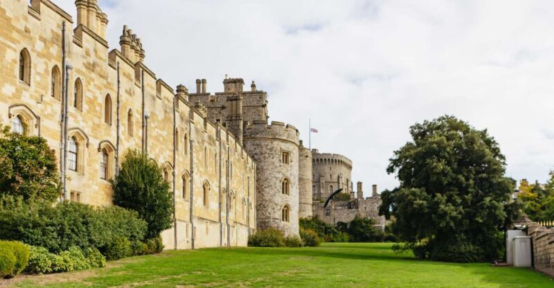London: Windsor Castle, Stonehenge & Bath Full-Day Tour - What’s Included and What’s Not