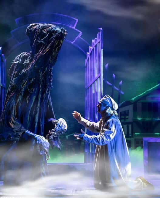 London's West End: Ticket to Christmas Carol Goes Wrong - Final Thoughts