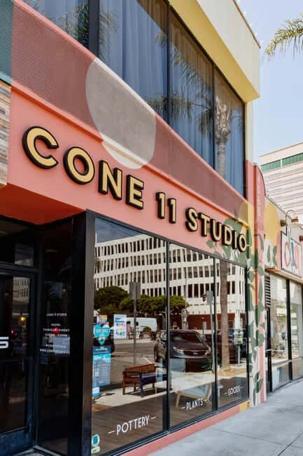 Long Beach: Clay on First - Wheel Throwing Pottery Class - Key Points