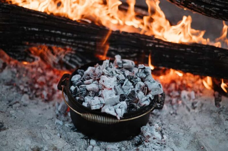 Longreach: Smithy's Outback Dinner and Show - Dining Experience: More Than Just Food