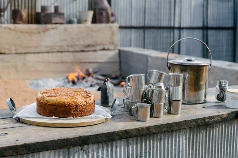 Longreach: Smithy's Outback Dinner and Show - FAQs