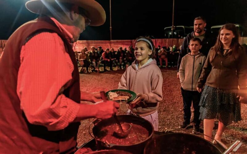 Longreach: Sunset Paddlewheeler Cruise, Show and Dinner - What Could Be Better?