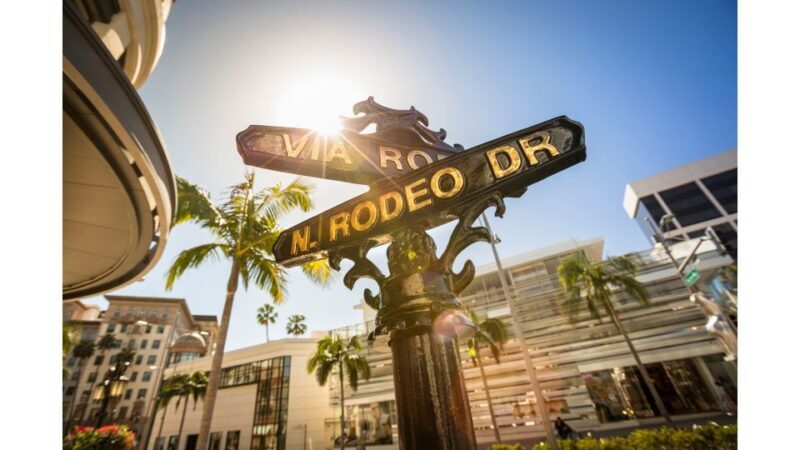 Los Angeles: Celebrity Homes and Hollywood Open-Air Bus Tour - What’s Included & What’s Not