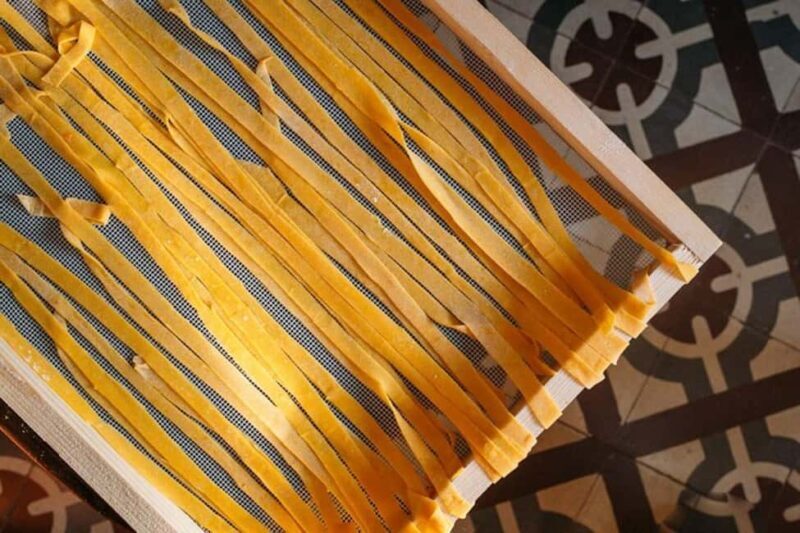 Los Angeles: Handmade Spaghetti with Italian Mamas & Lunch - Key Points