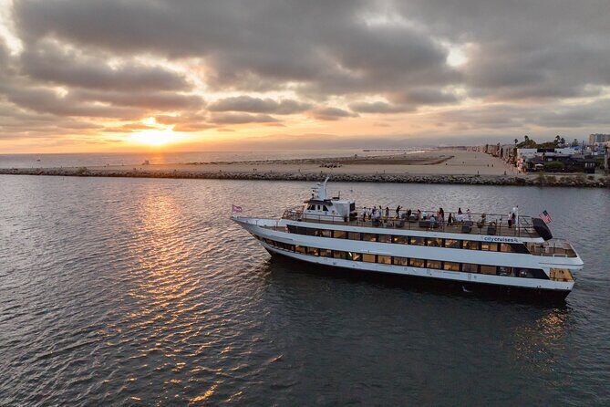 Los Angeles Premier Dinner Cruise from Marina del Rey - An Honest Breakdown of the Experience