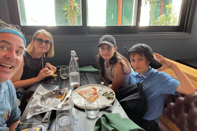 Los Angeles : Private Custom Tour with A Guide (Car Option) - FAQ