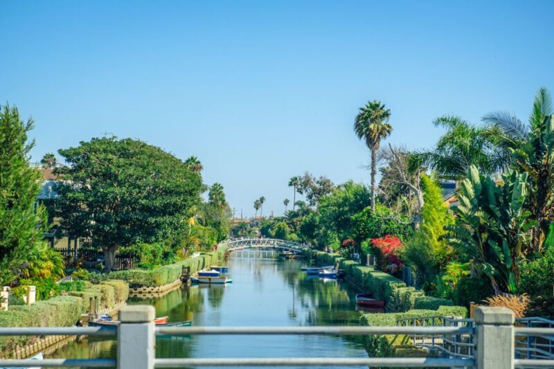 Los Angeles: Small Group Sightseeing Tour - Key Points