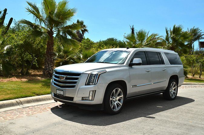 Los Cabos Luxury Escalade One-Way Airport Transfer - Who Is This Tour Best For?