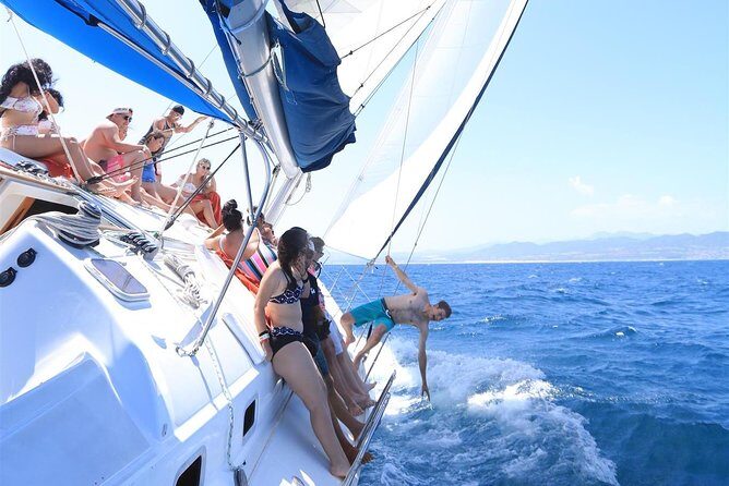 Los Cabos Luxury Sailing, Snorkel and Lunch Cruise - An In-Depth Look at the Luxury Sailing, Snorkel and Lunch Cruise
