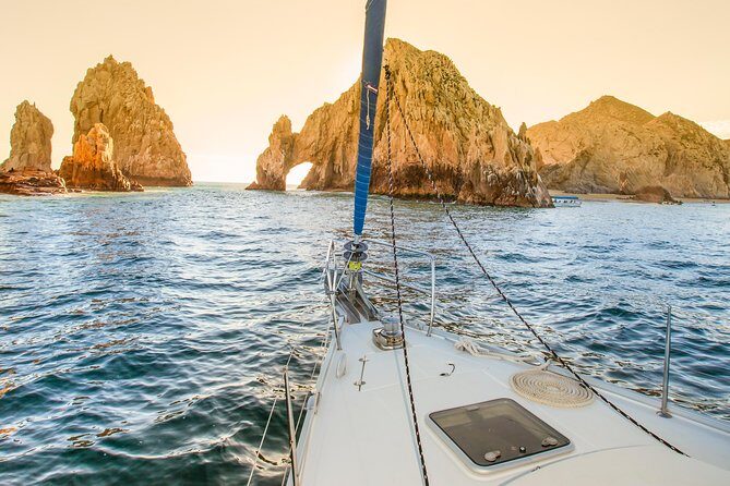 Los Cabos Luxury Sunset Sail with Light Appetizers and Open Bar - FAQs