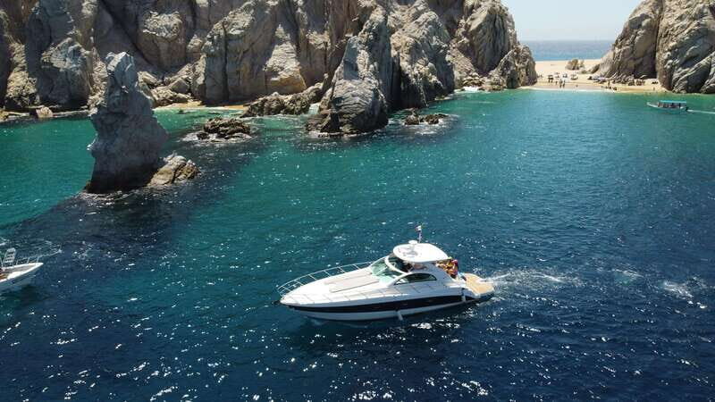 LOS CABOS: PRIVATE BAY AND ARCH TOUR. LUXURY YACHT - The Experience from Review Insights