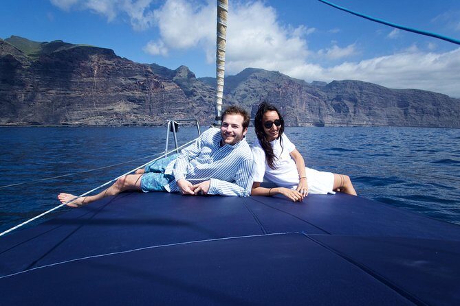 Los Gigantes Whale Watching Charter by Sail Boat - The Food and Drinks: Surprisingly Thoughtful