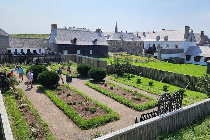 Louisbourg Fortress, Lighthouse and Cliffside Adventure - Frequently Asked Questions