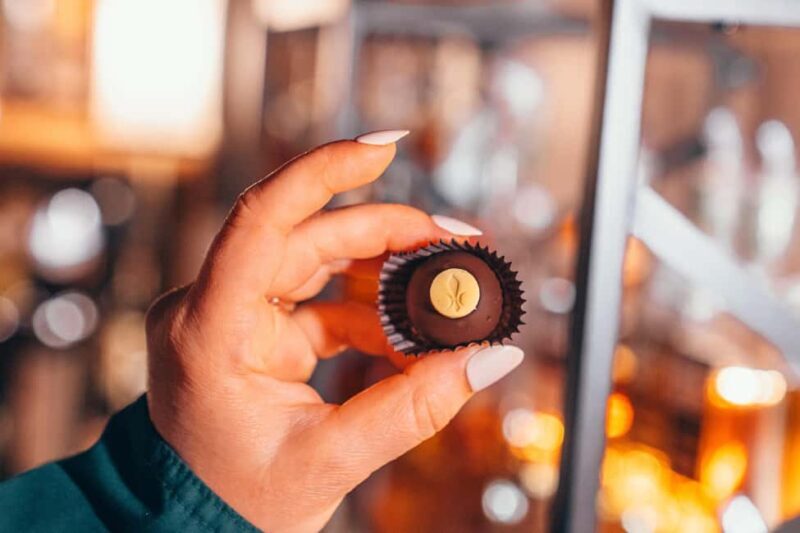 Louisville Legends: Downtown Derby City Food & History Tour - Authenticity and Authentic Local Flavor