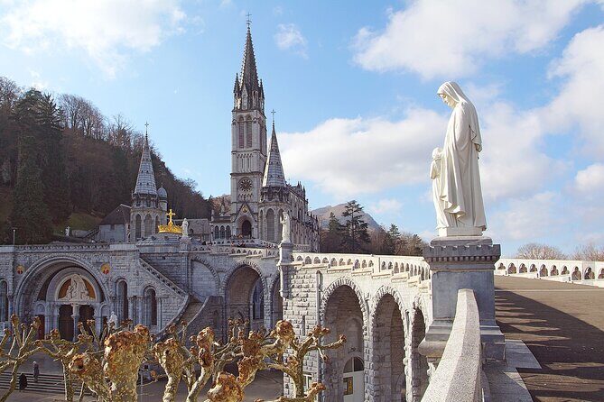 Lourdes Must-see Sites and Sanctuary Private Guided Tour - Who Is This Tour Best For?