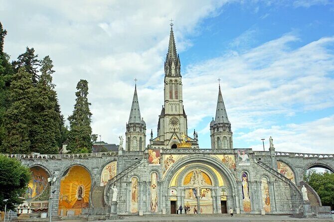 Lourdes Sanctuary tour- Catholic pilgrimage sanctuary - FAQs
