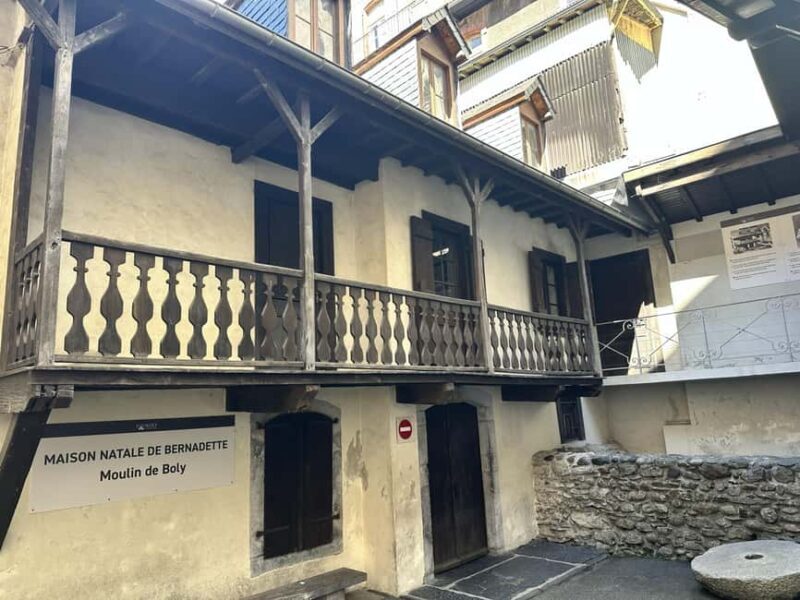 Lourdes through the eyes of St Bernadette: Private Tour - Why Choose This Tour?