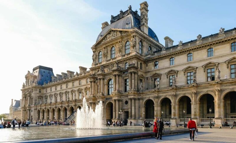 Louvre Museum: Exterior Tour with Skip the Line Ticket - Final Thoughts: Who Will Appreciate This Tour?