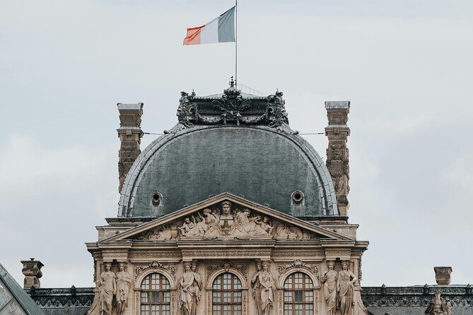 Louvre Museum Tour with Audio Guide & Optional Seine Cruise - Who Should Consider This Tour?