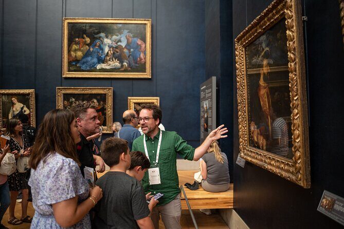 LOUVRE PRIVATE TOUR : Skip the line & Local expert guide - Entry fees included - Why Choose a Private Tour of the Louvre?