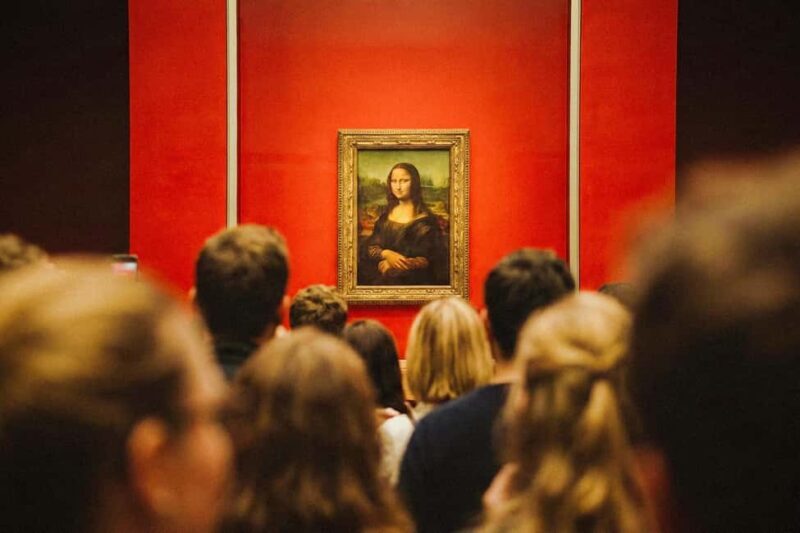 Louvre Reserved Access of Masterpieces and Mona Lisa - The Guide Experience and Personal Touch