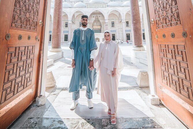 Love in Istanbul: Perfect Photo Moments at Iconic Locations - FAQ