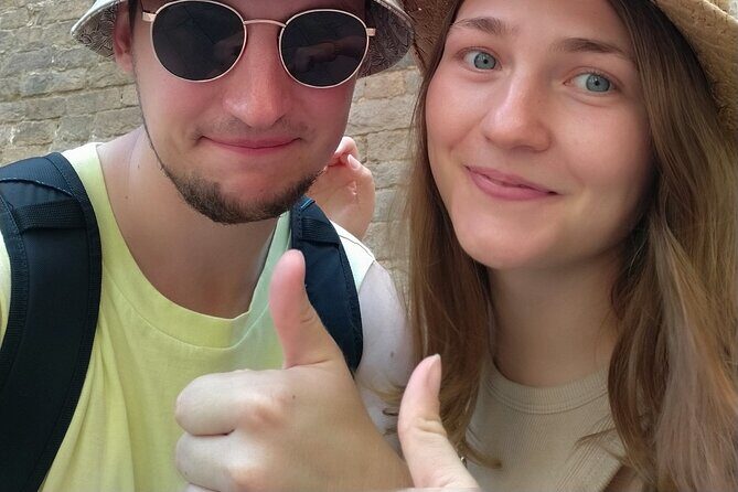 Love in the Gothic Quarter Barcelona: Self-Guided Romantic Walk - What Is This Experience?