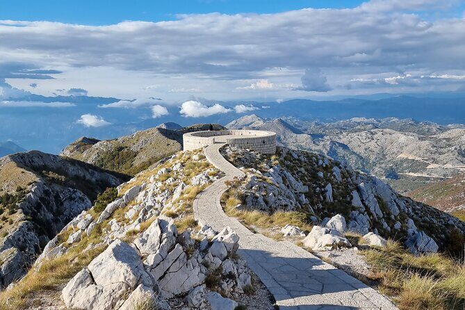 Loven with E-bike Serpentine Road to Kotor Cable Car - Who Is This Tour Best For?